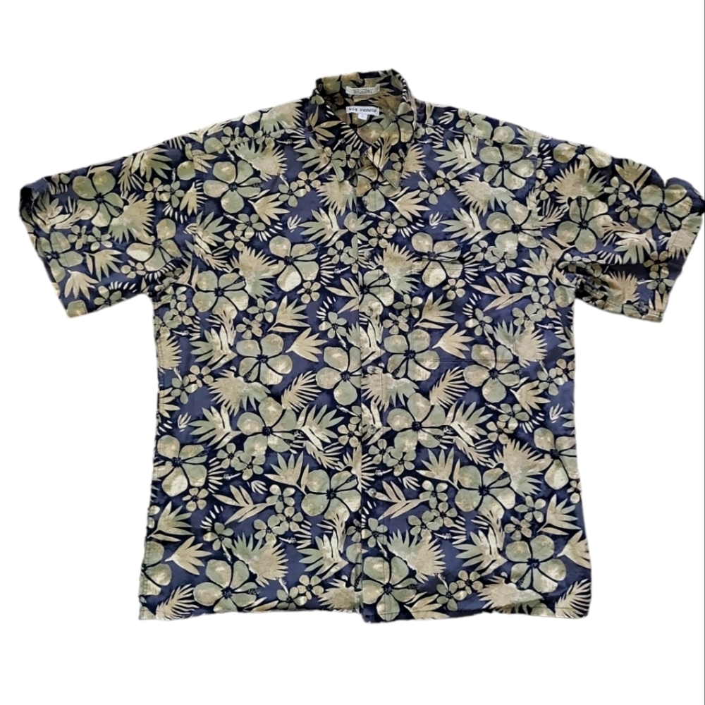 EUC vintage 100% cotton Via Veneto  floral leaf short sleeve button down shirt
